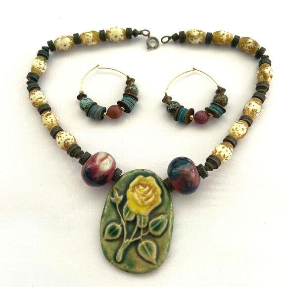 None and/or Unknown Jewelry - Green & Yellow Ceramic Flower Pendant on Beaded Necklace & Earring Bohemian Chic